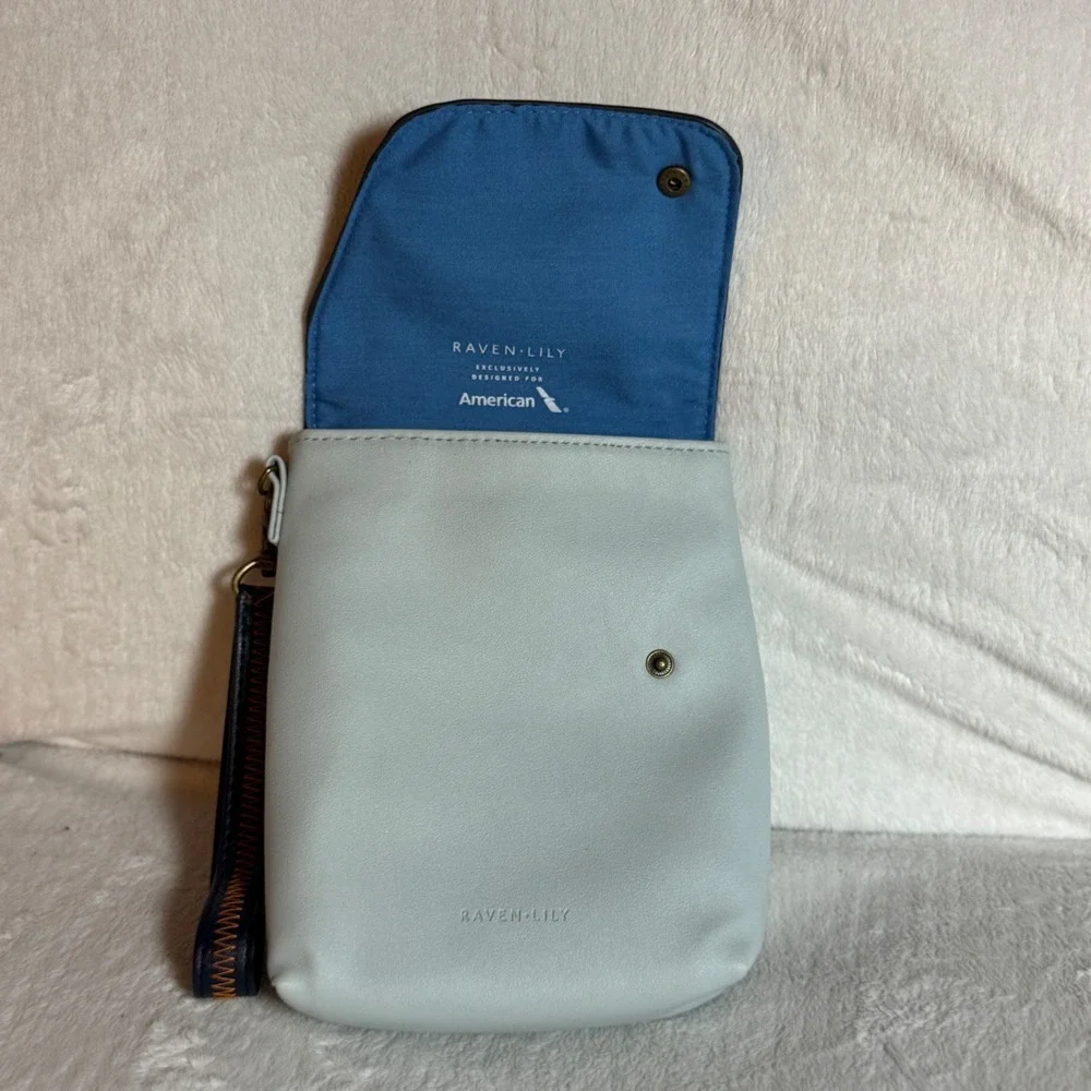 Raven+Lily American Airlines Flagship Business Class Amenity Kit LIMITED EDITION